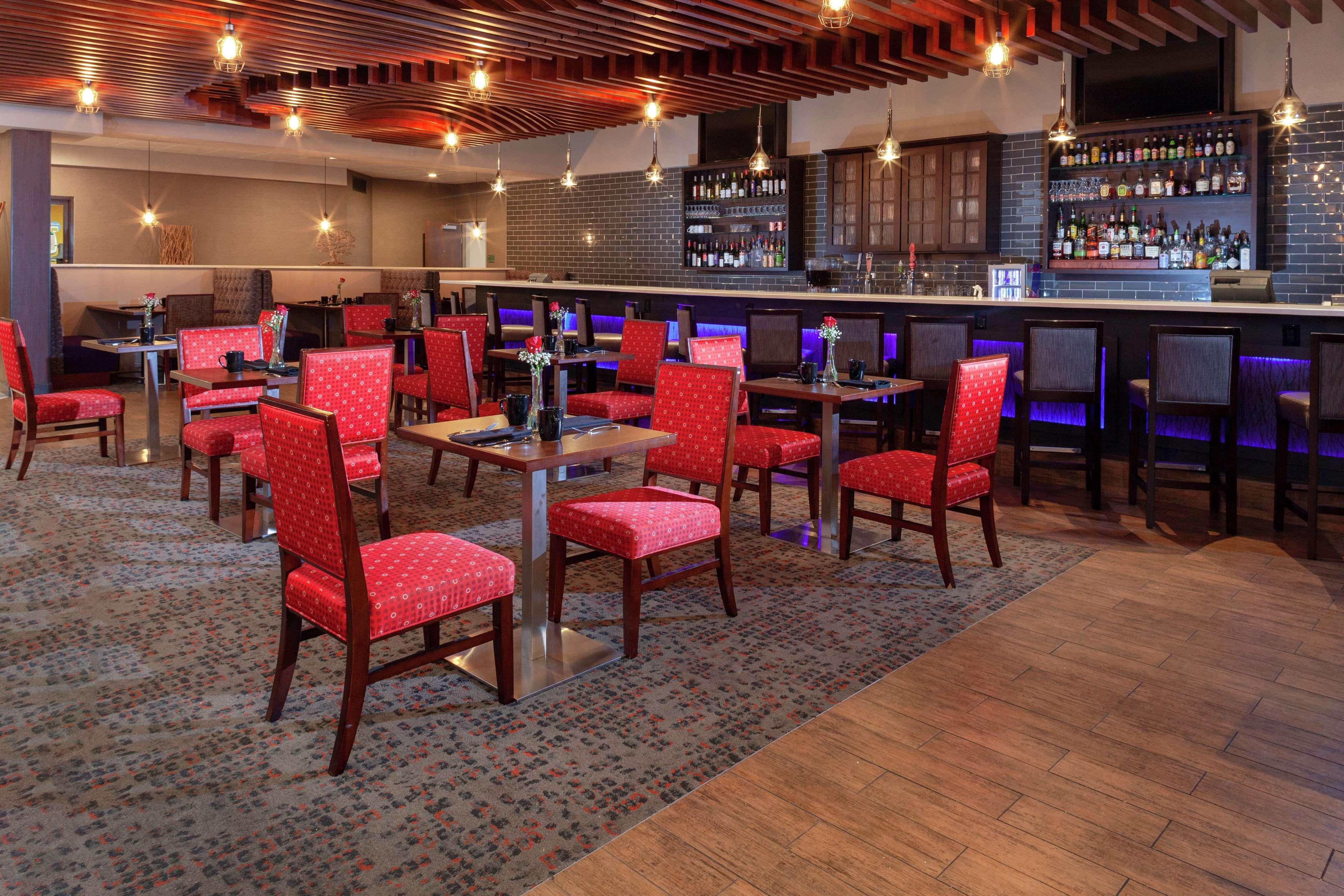 Doubletree Suites By Hilton Dayton/Miamisburg Exterior foto