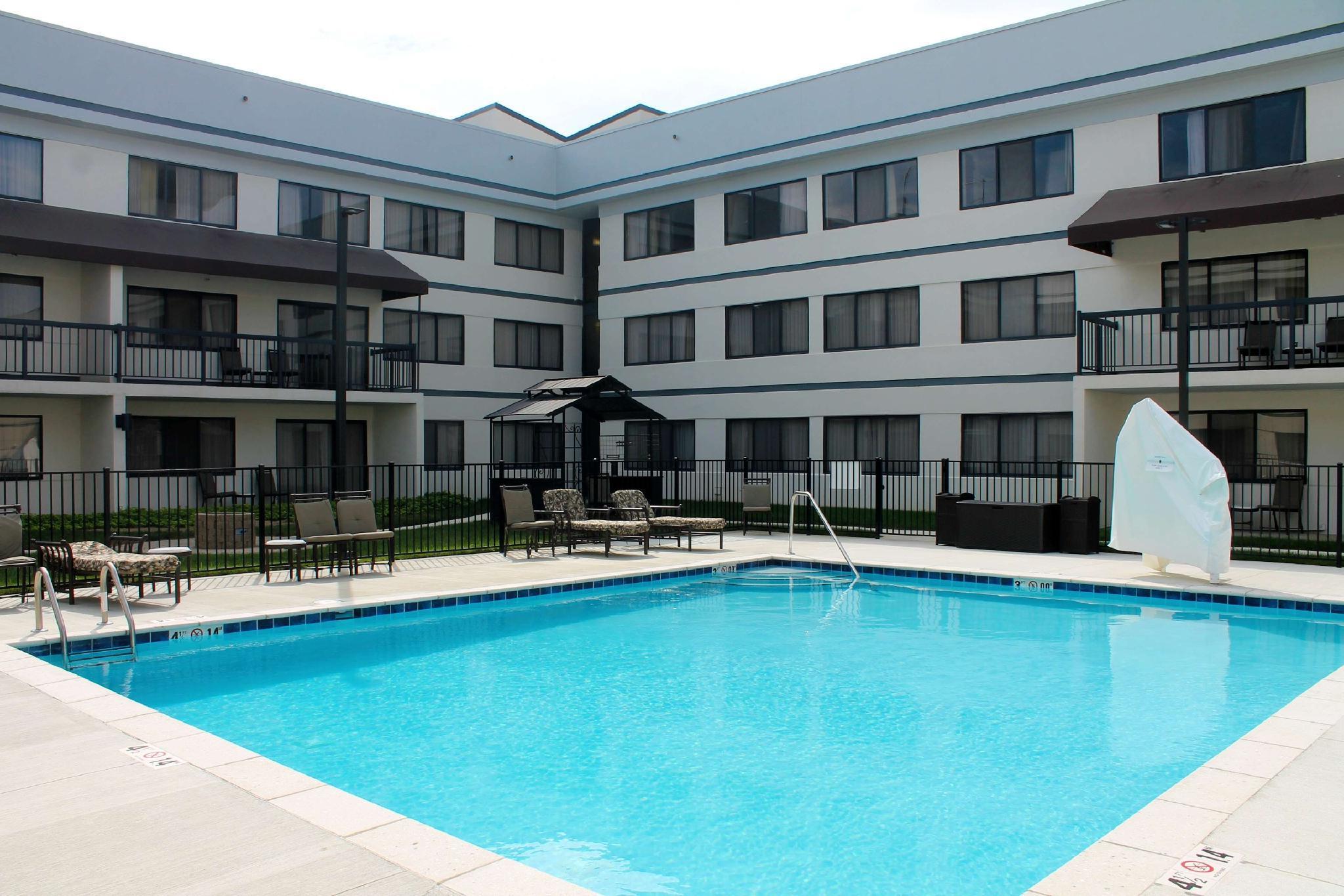 Doubletree Suites By Hilton Dayton/Miamisburg Exterior foto